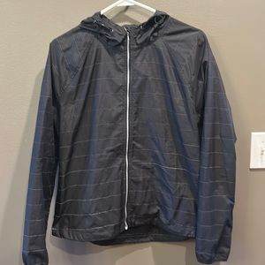 Athleta hooded running reflective full zippered windbreaker